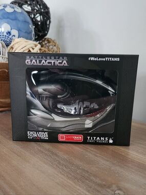 🚀 Battlestar Galactica Cylon Raider Scar TITAN 4.5" Exclusive NWT Toy Spaceship